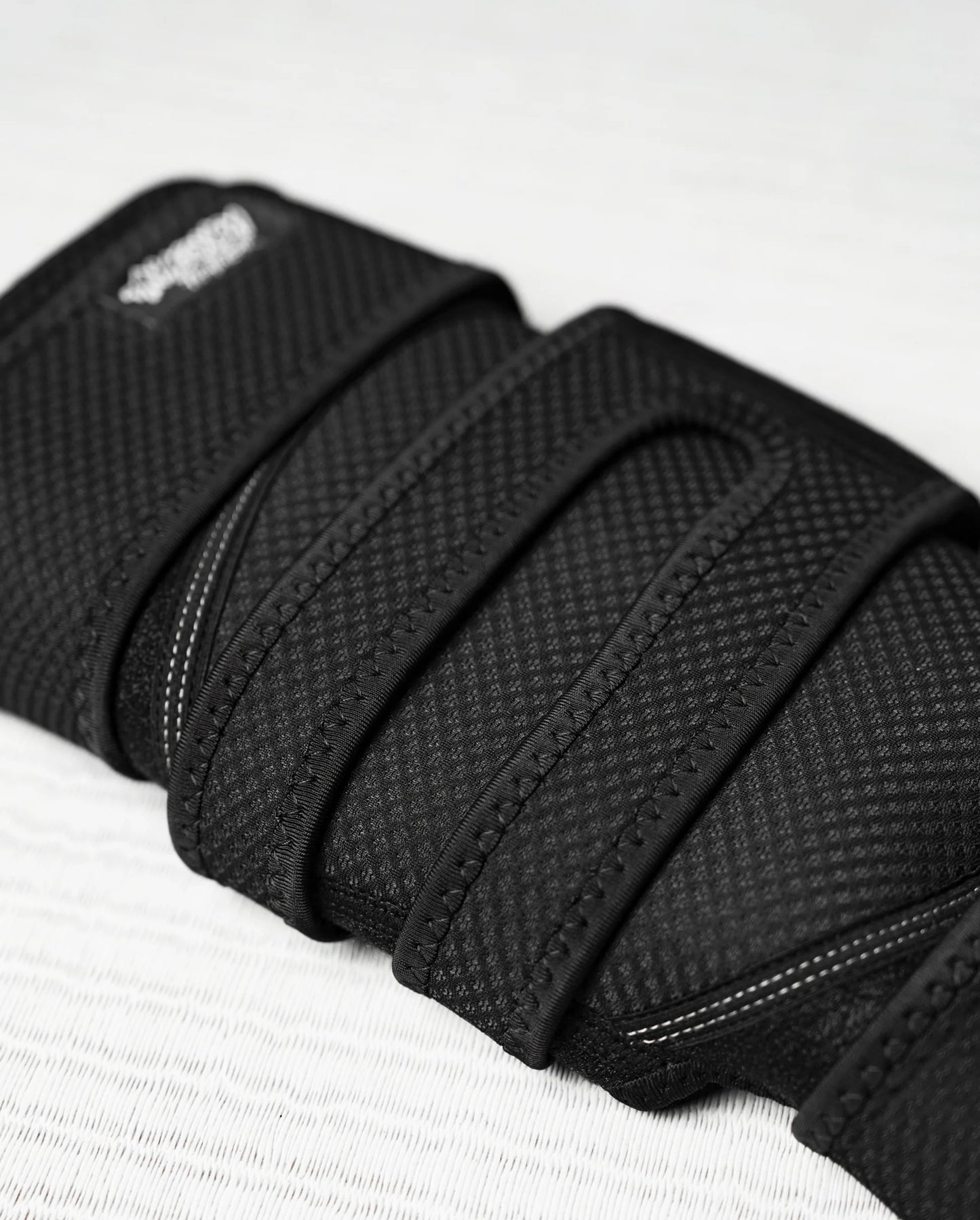 Ice-Recovery Knee Wrap